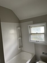 1341 Welton Plz in Akron, OH - Building Photo - Building Photo