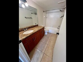 8266 NW 24th St, Unit 8266 in Coral Springs, FL - Building Photo - Building Photo