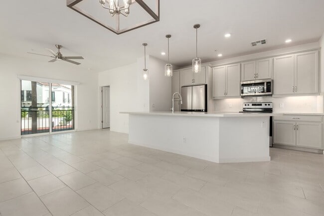 property at 2511 W Queen Creek Rd