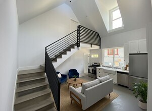 1301-1303 West in Los Angeles, CA - Building Photo - Building Photo