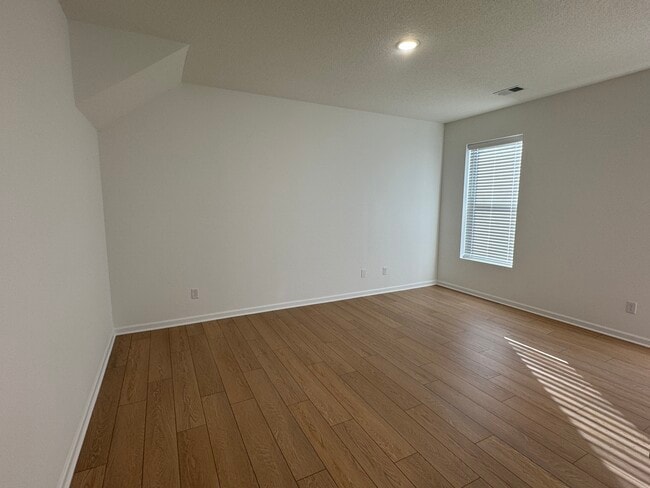 5888 Butterfield Ct in Bettendorf, IA - Building Photo - Building Photo