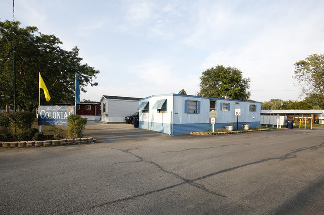 Colonial Estates in Blue Island, IL - Building Photo - Building Photo