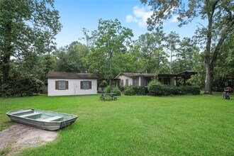 18121 Atkinson Ln in Conroe, TX - Building Photo - Building Photo