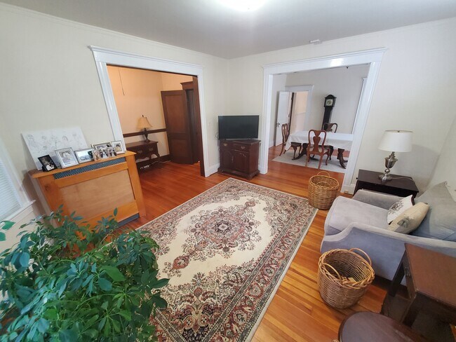 64 Highland Ave, Unit 1 in Arlington, MA - Building Photo - Building Photo