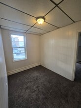 58 W Garrison St in Bethlehem, PA - Building Photo - Building Photo