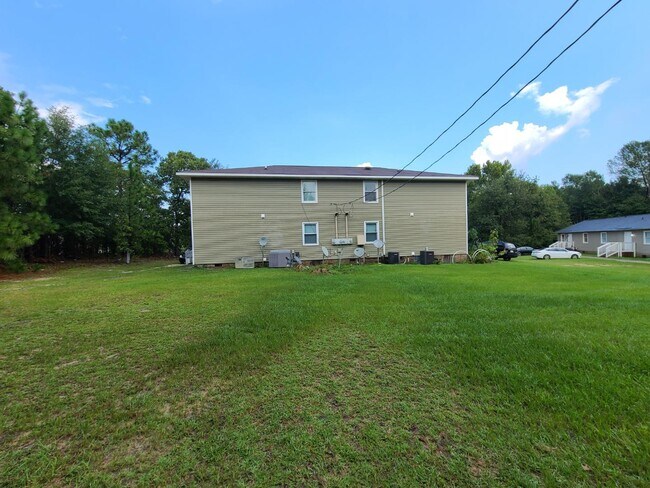 134 Calvin Ct in West Columbia, SC - Building Photo - Building Photo