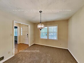 3158 Larkspur Cir SW in Snellville, GA - Building Photo - Building Photo