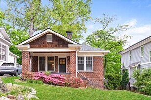 2134 Delano Dr NE in Atlanta, GA - Building Photo