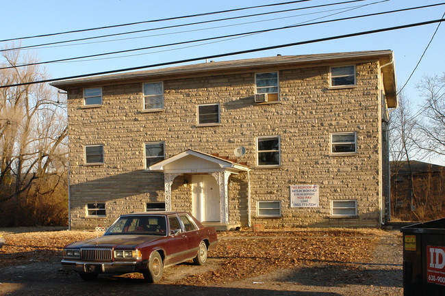 3413 Shanks Ln in Louisville, KY - Foto de edificio - Building Photo