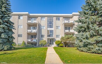 96 Second Avenue in Kitchener, ON - Building Photo - Building Photo