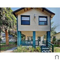 2027 W 12th St, Unit 2027 w 12th St #2 in Jacksonville, FL - Building Photo