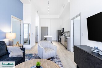 1155 NE 126th St in North Miami, FL - Building Photo - Building Photo