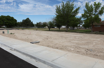 Evergreen Apartments in Twin Falls, ID - Building Photo - Building Photo