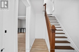 5082 St Lawrence Ave in Niagara Falls, ON - Building Photo - Building Photo
