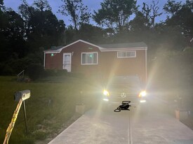 3614 Bevan Rd in North Versailles, PA - Building Photo