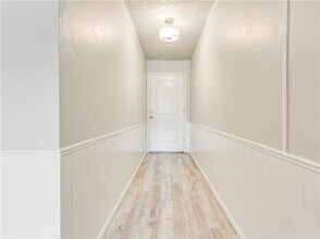 1232 Glenwood Dr in Moore, OK - Building Photo - Building Photo