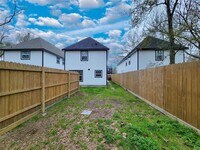 7204 Sandle St photo'