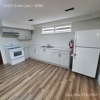 34501 Eton Crescent in Abbotsford, BC - Building Photo