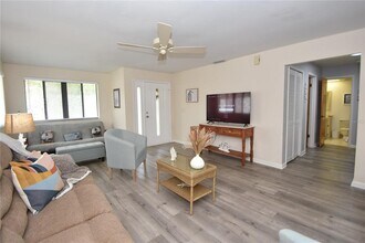 18 Covington Ln in Palm Coast, FL - Building Photo - Building Photo