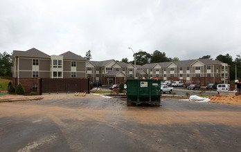 The Woods at Avent Ferry in Holly Springs, NC - Foto de edificio - Building Photo