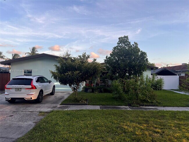 property at 1411 NW 10th St