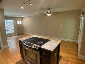 110 Todd St in Carrboro, NC - Building Photo - Building Photo