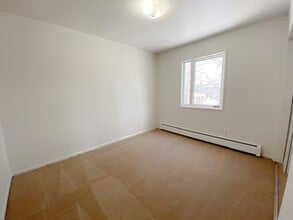 3909 Malaspina Cir in Anchorage, AK - Building Photo - Building Photo