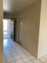 1598 W Portola Way in Merced, CA - Building Photo - Building Photo