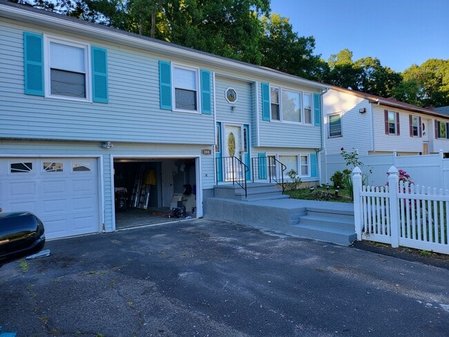 property at 390 Platt St