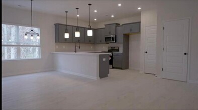 712 Shetland Trl in Cartersville, GA - Building Photo - Building Photo
