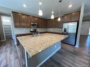 972 Highpoint Trl in Elizabeth, CO - Foto de edificio - Building Photo