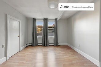 Private bedroom in 2 bed/1 bath Home in Boston, MA - Building Photo - Building Photo