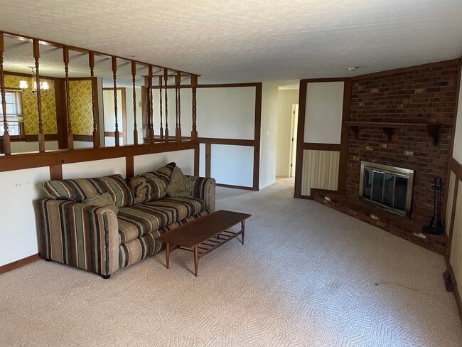 3107 Smallhouse Rd in Bowling Green, KY - Building Photo - Building Photo