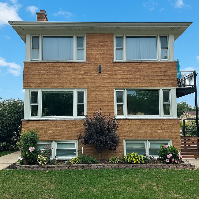 7935 Karlov Ave in Skokie, IL - Building Photo - Building Photo