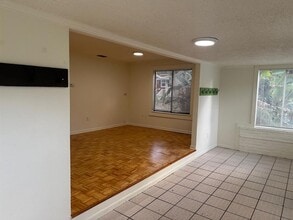 424 Wildwood Way in Belleair, FL - Building Photo - Building Photo