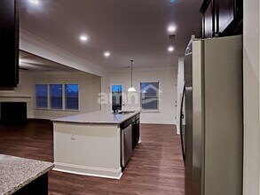 6170 Oriole Ln in Cumming, GA - Foto de edificio - Building Photo