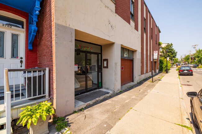 3770 Henri-Julien Av in Montréal, QC - Building Photo - Building Photo