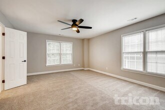 4415 Gladwood Ln in Charlotte, NC - Building Photo - Building Photo