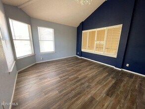 4304 Loma Alegre Dr in El Paso, TX - Building Photo - Building Photo