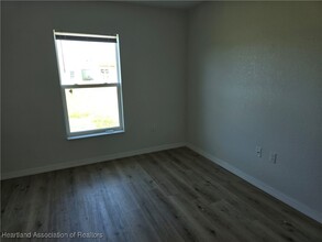 6981 San Benito Dr in Sebring, FL - Building Photo - Building Photo
