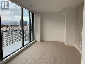 81 Wellesley St E in Toronto, ON - Building Photo - Building Photo