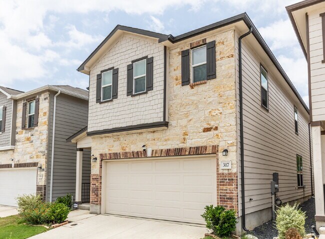 14839 Vance Jackson Rd in San Antonio, TX - Foto de edificio - Building Photo