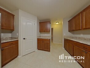 413 Azalea Dr in Nevada, TX - Building Photo - Building Photo