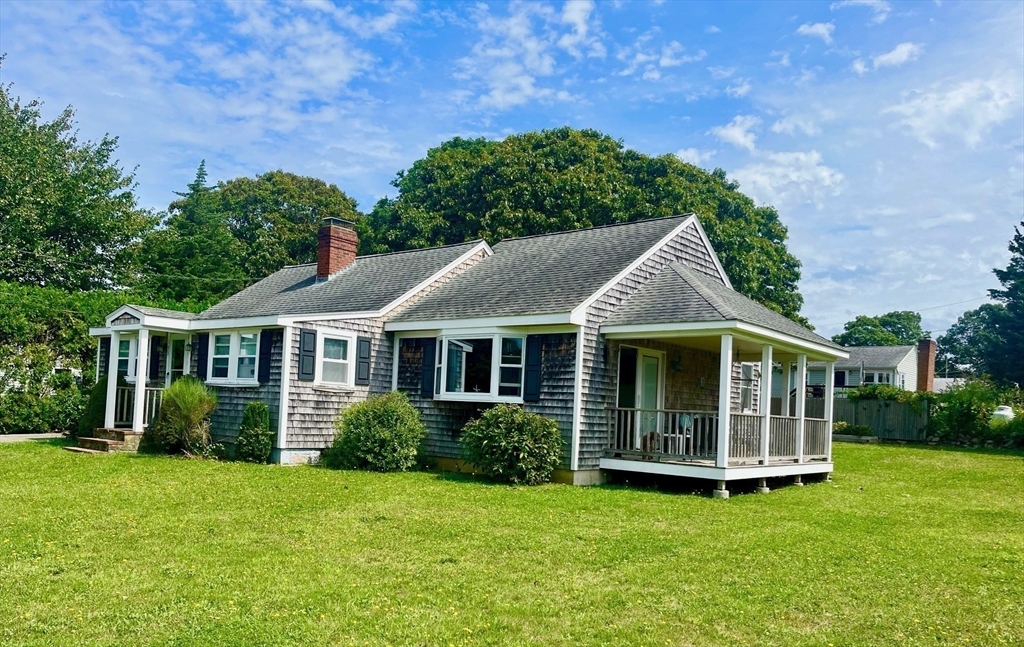 155 Balsam St in Fairhaven, MA - Foto de edificio