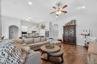 4821 La Piedra Ln in League City, TX - Building Photo - Building Photo