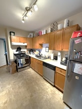 74 Gore St, Unit 1B in Cambridge, MA - Building Photo - Building Photo