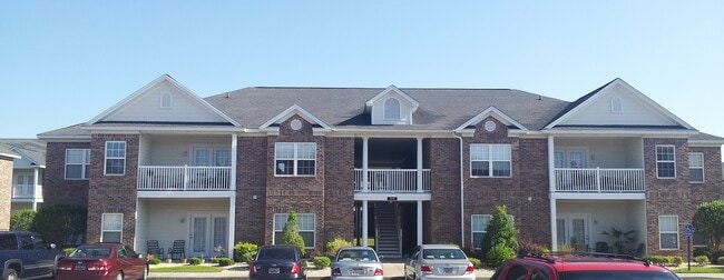 2041 Silvercrest Drive, Unit Turnberry