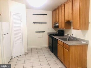 6499 Frenchmens Dr in Alexandria, VA - Building Photo - Building Photo