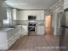 19-21-21 Hawkins St in Griswold, CT - Building Photo - Building Photo