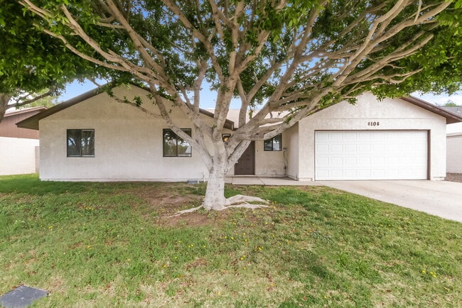 property at 6106 E Ivyglen St